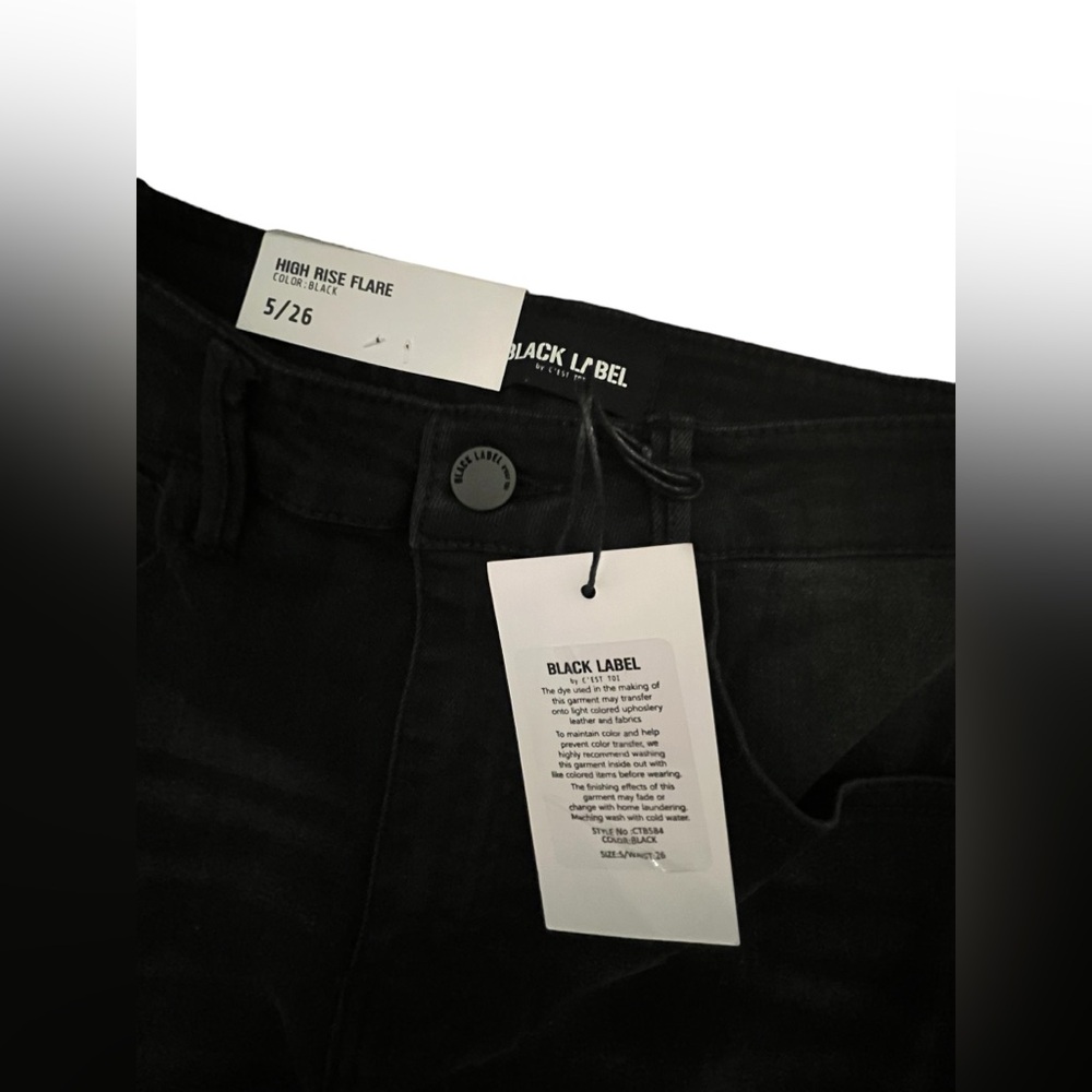 NWT- Black Label by C’est Toi High Rise Flare Black Jeans in Size 5/26 - Picture 7 of 9